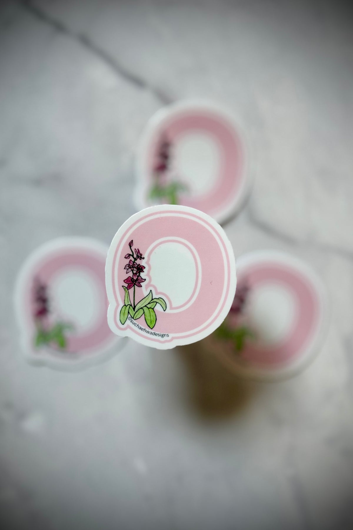 "O" Sticker
