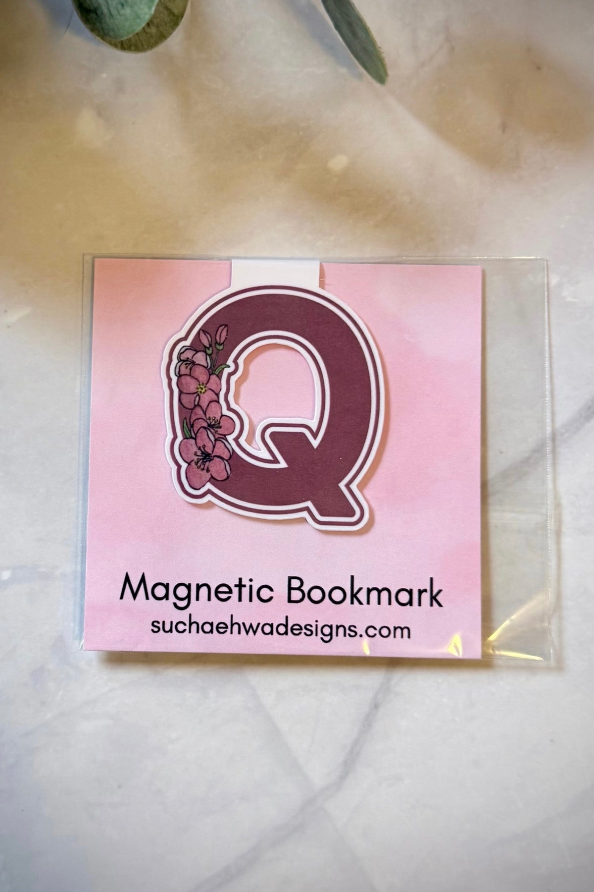 "Q" Magnetic Bookmark