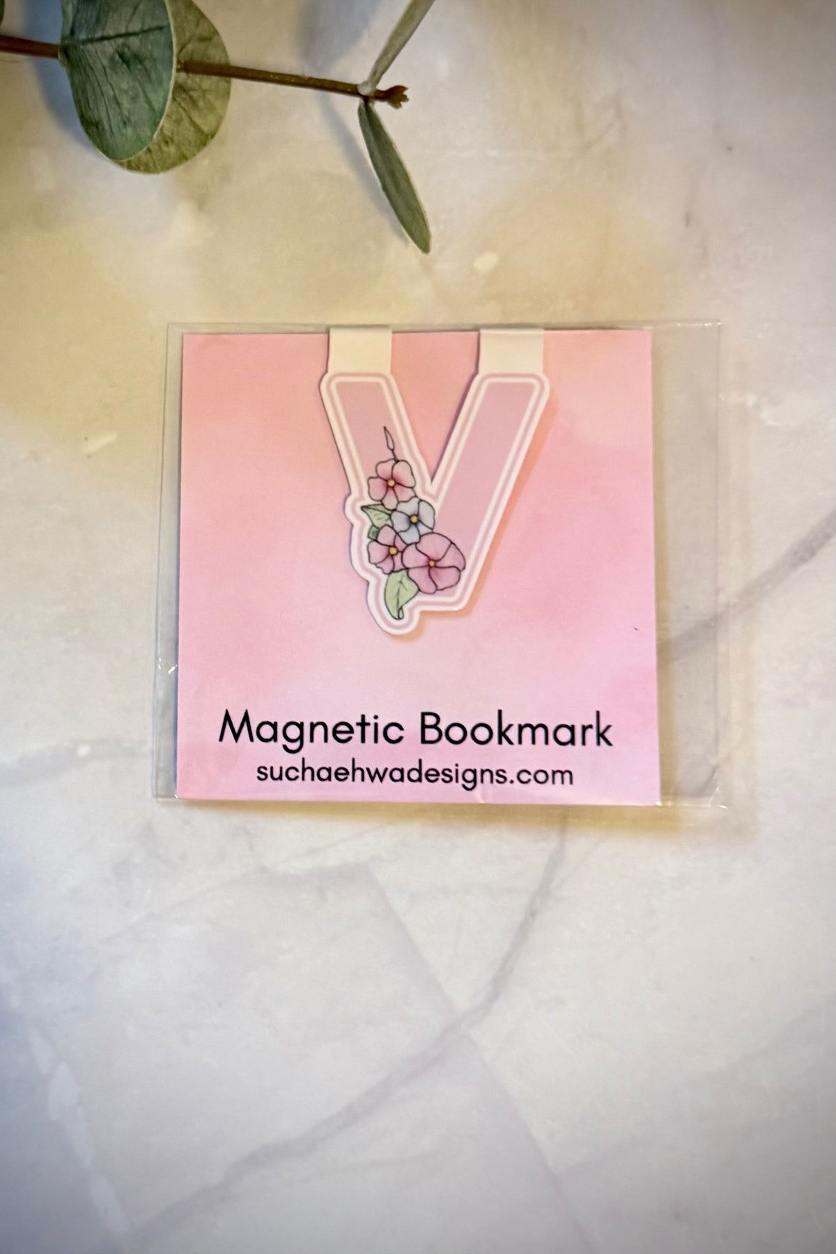 "V" Magnetic Bookmark